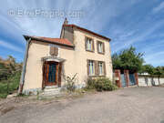 Maison à BEZENET