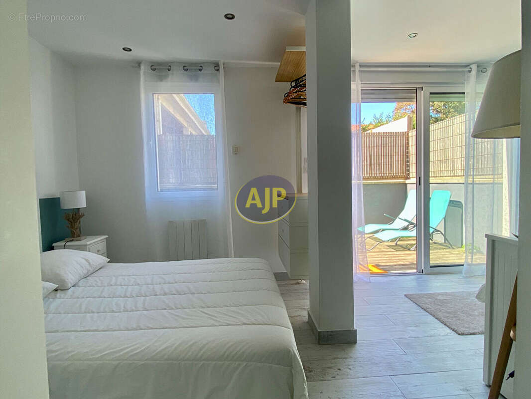 Appartement à HOURTIN