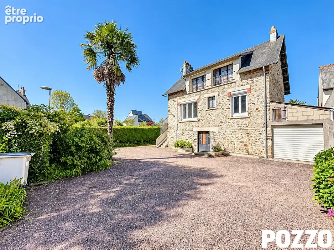 A VENDRE - YQUELON (50400) - Maison de 7 pièces - calme, proche des commodités. - photo 13