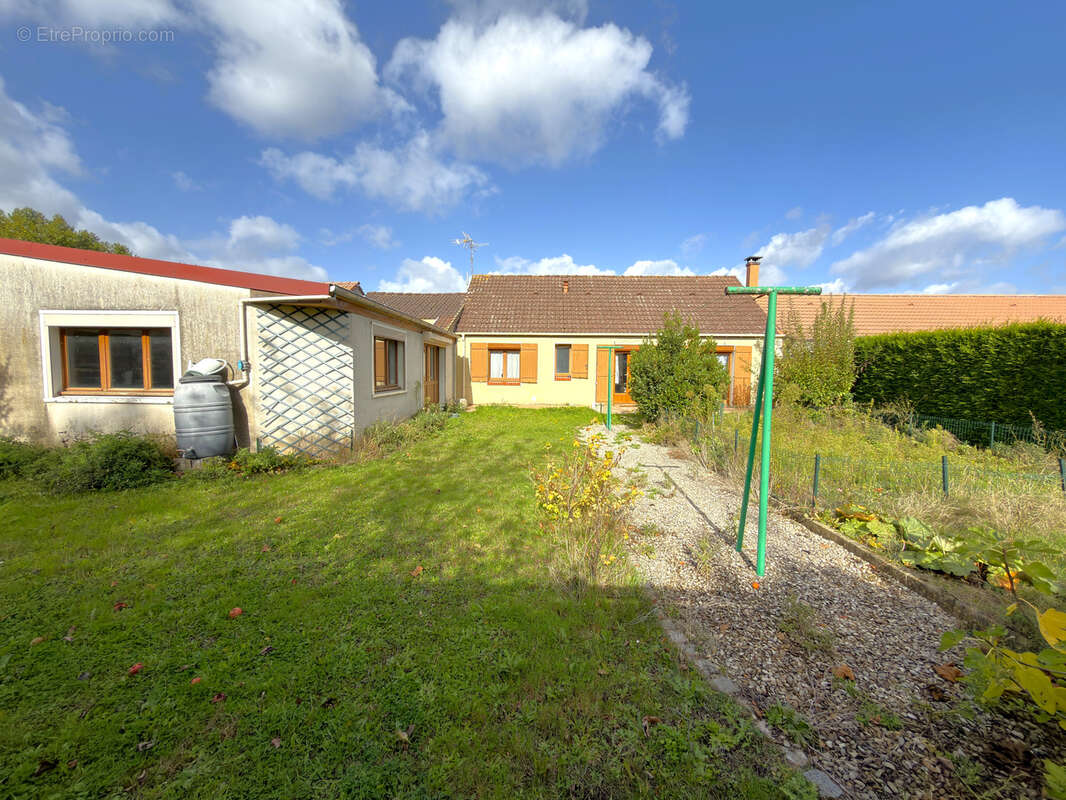 Maison à ANNOEULLIN