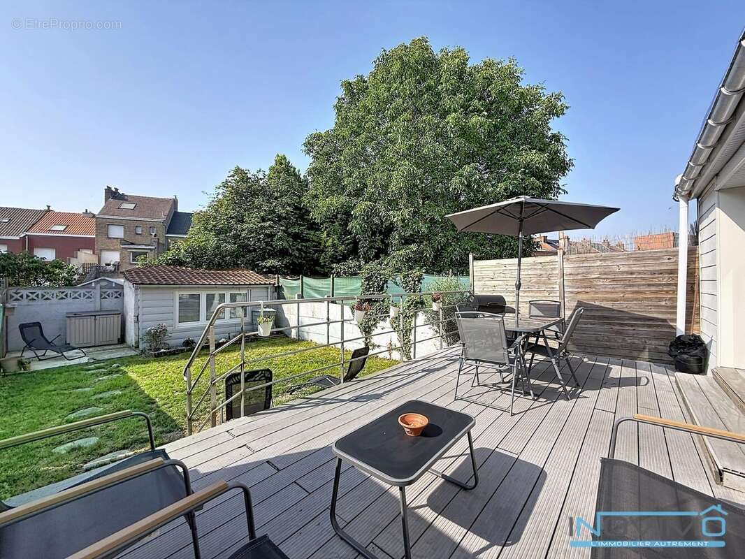 Maison 100 m² à Coudekerque-Branche  - photo 4