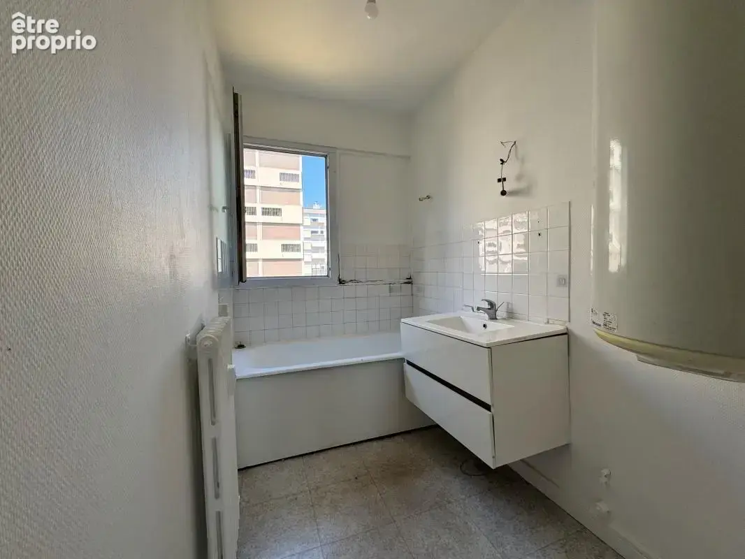 Appartement t4 au 1er étage avec ascenseur - photo 14