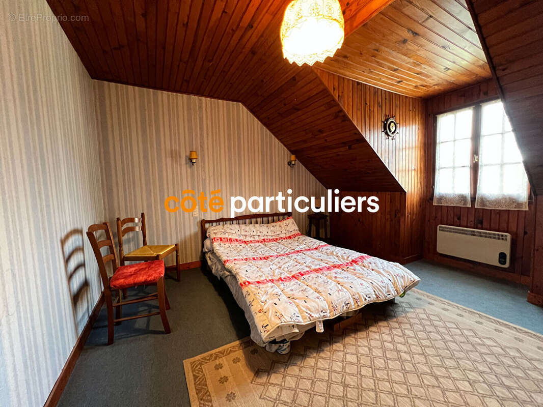 Maison à SAINT-JOUAN-DES-GUERETS