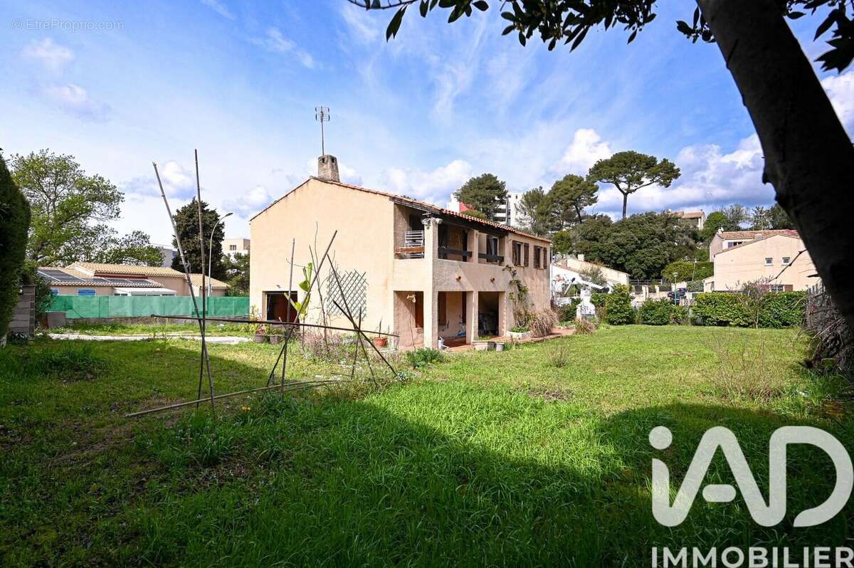 Photo 2 - Maison à LA PENNE-SUR-HUVEAUNE