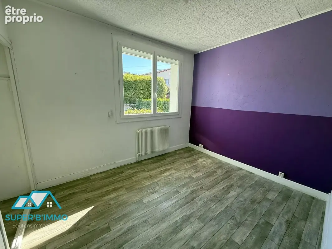 Maison 76 M2 avec terrain 500 m2 et dépendances proche des commodités - photo 18