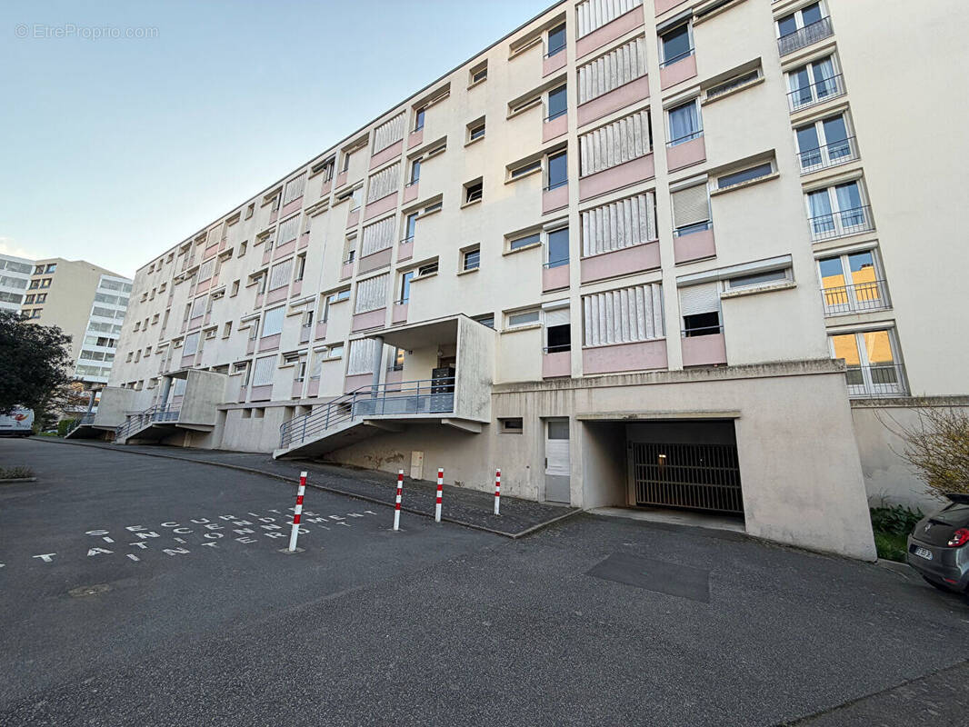 Parking à RENNES