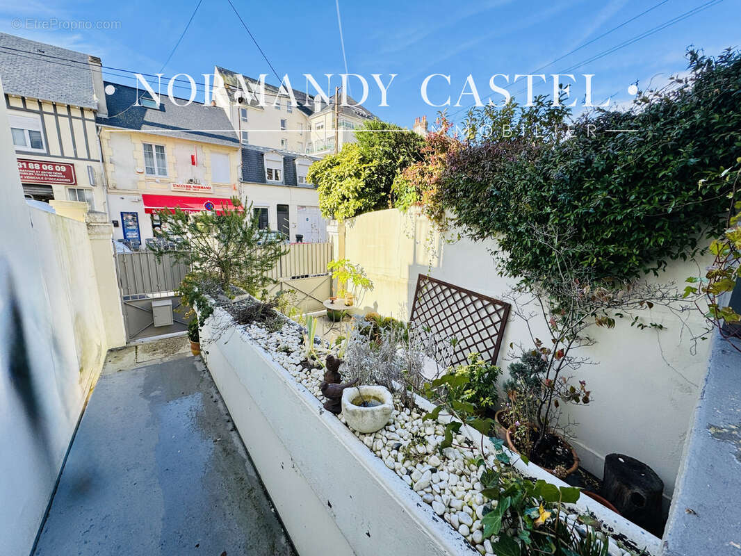 Maison à TROUVILLE-SUR-MER