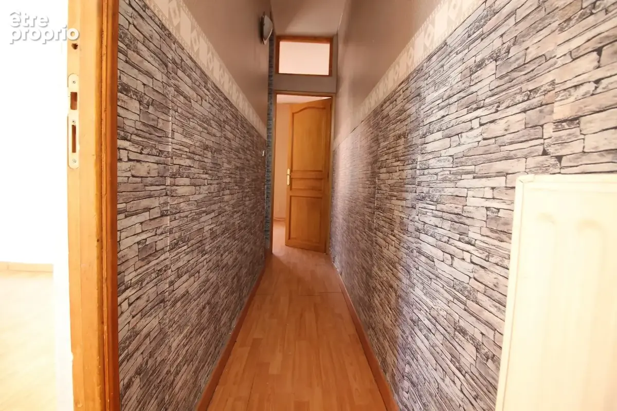 Maison 108 m² à Roubaix  - photo 9