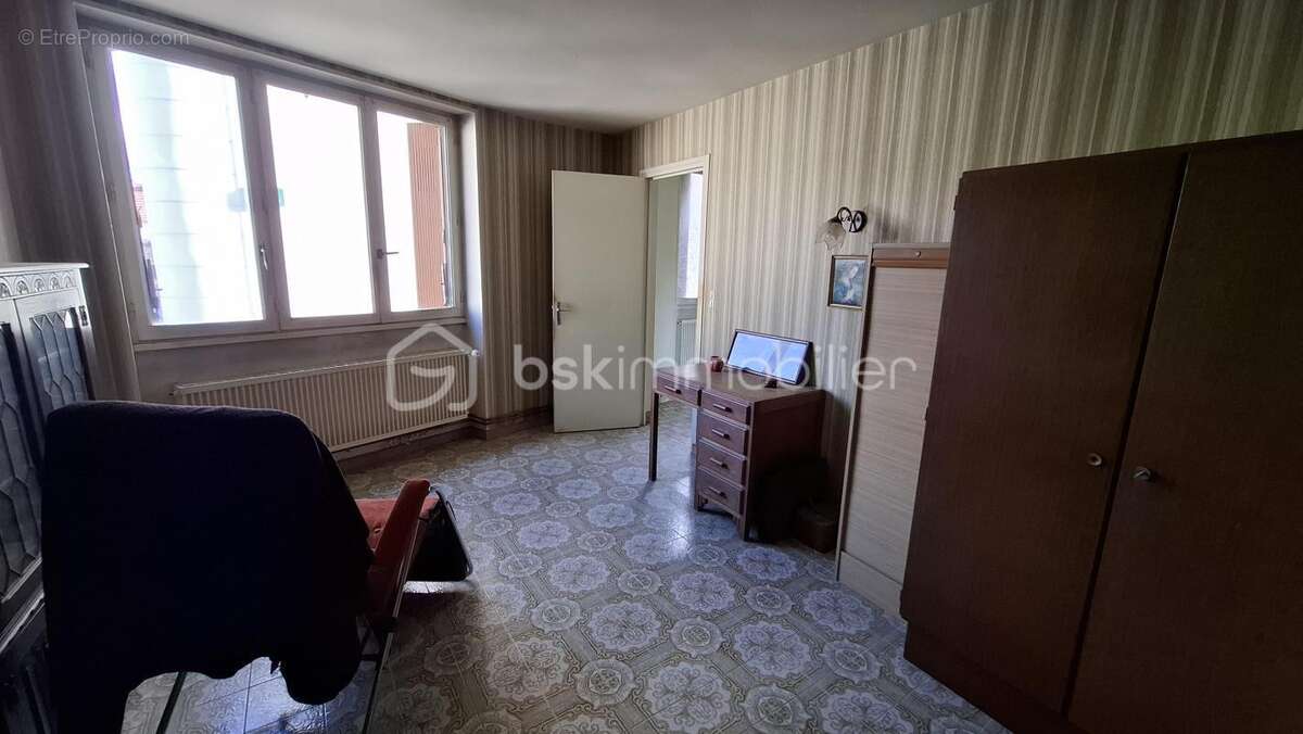 Maison à SERMAISES