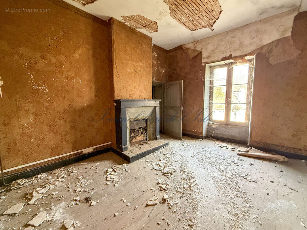 Appartement à CUBJAC