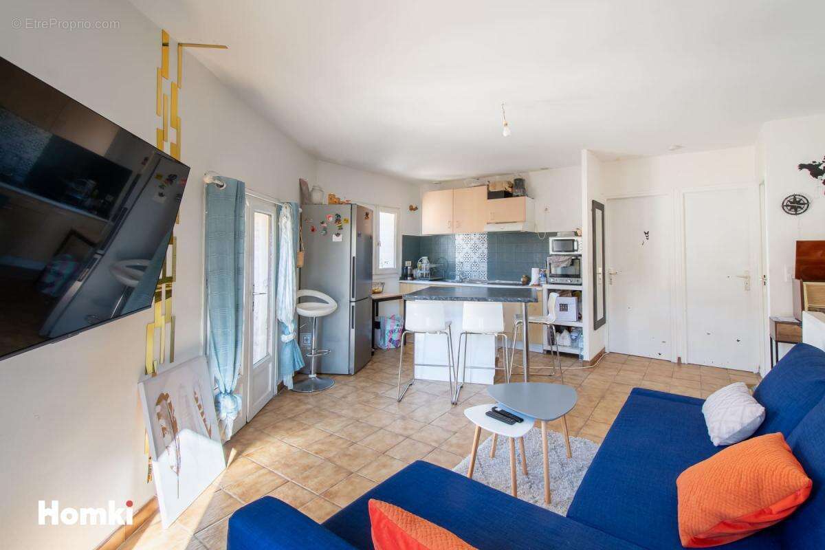 Appartement à LE CRES