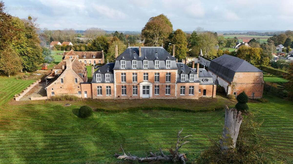 Maison à FOUCAUCOURT-HORS-NESLE