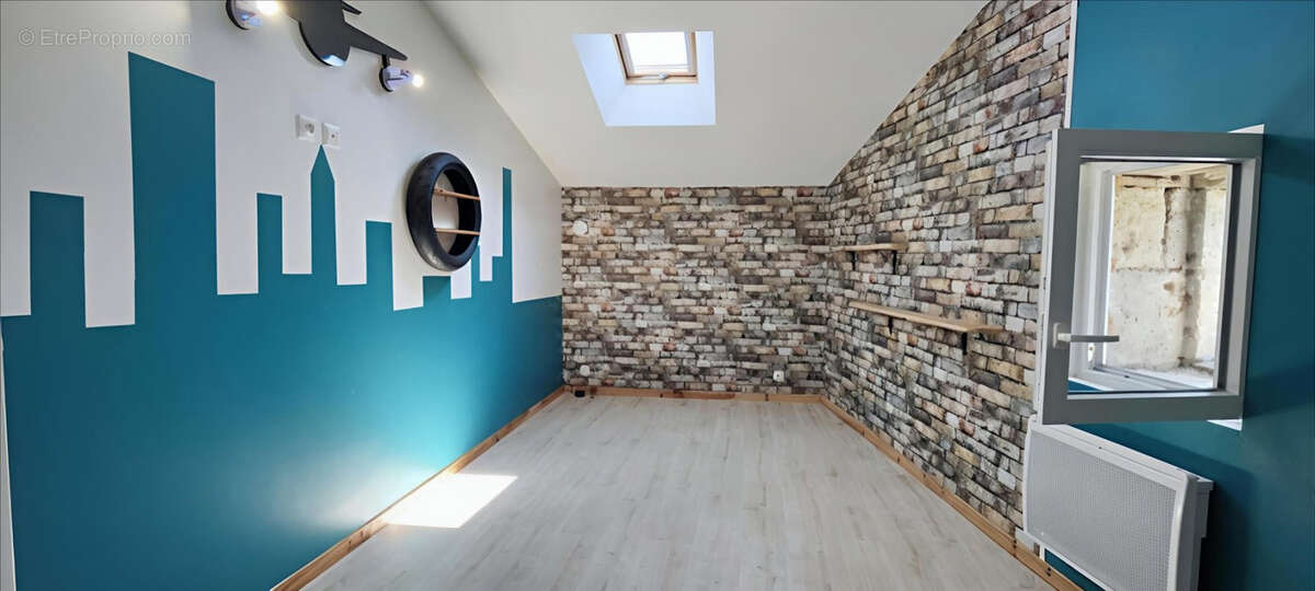 Maison Familiale de Charme en Pierre + T2 Indépendant   Terrain de 4 942 m2 - photo 15