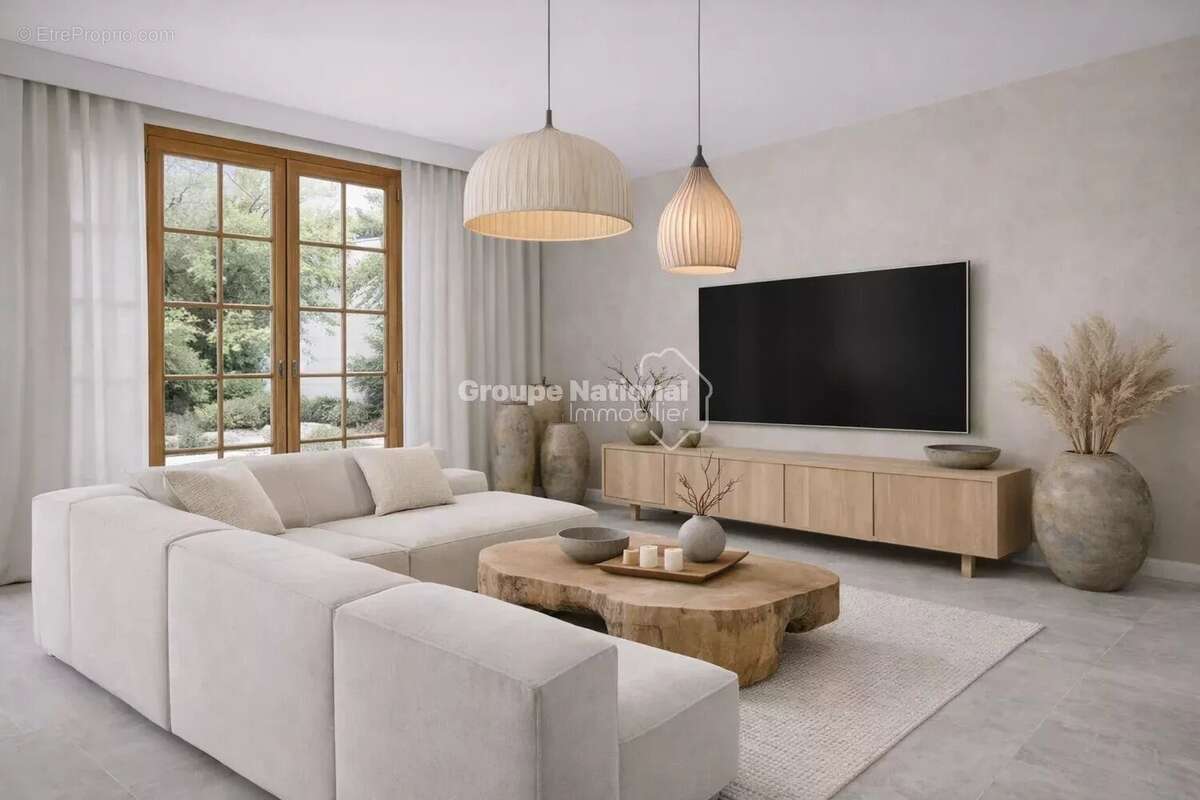 Appartement à PERNES-LES-FONTAINES