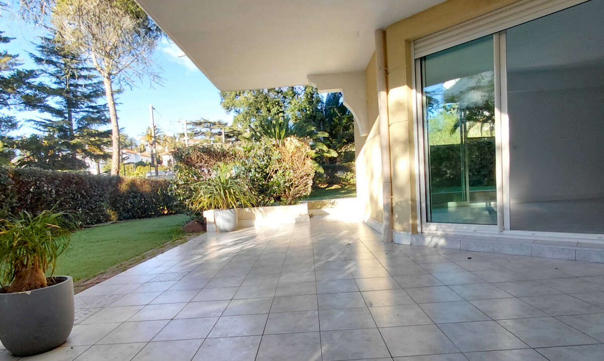 Appartement à SAINT-RAPHAEL