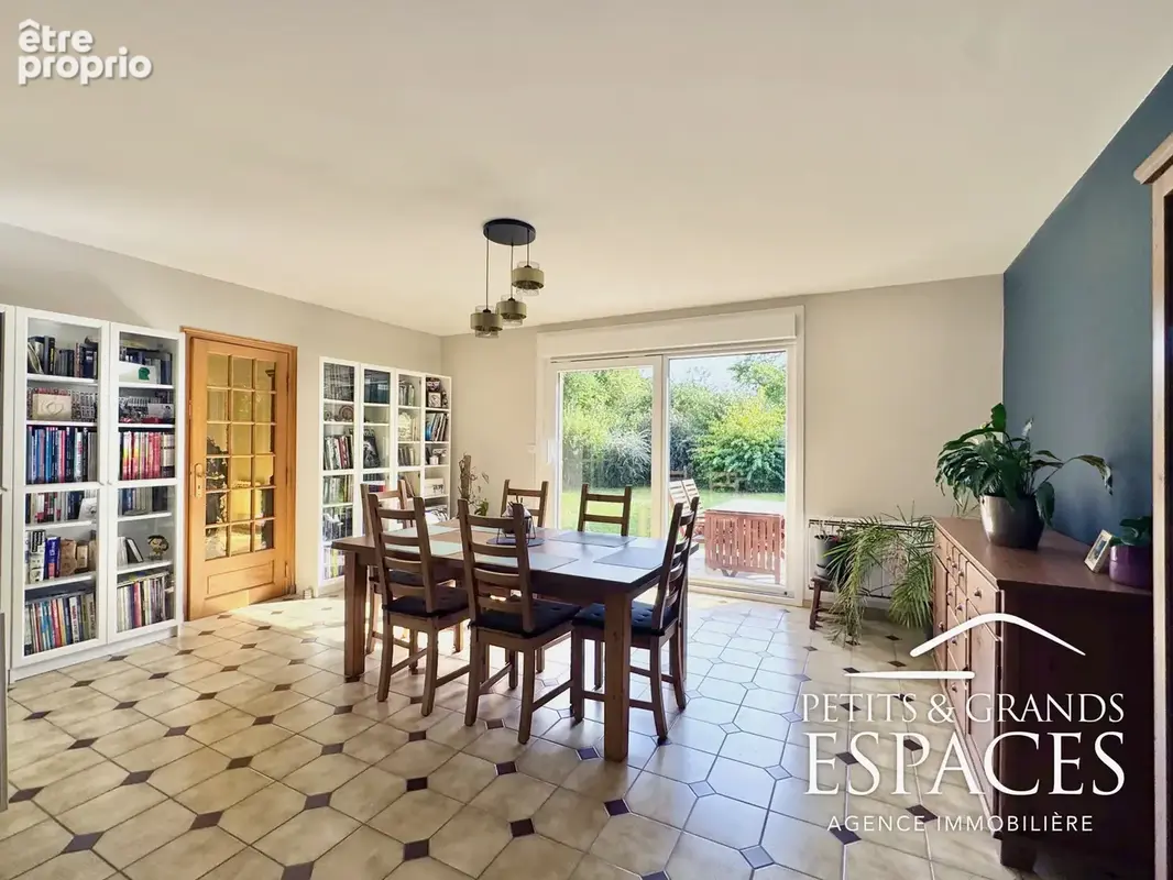 Maison familiale de 170 m2 en semi-plain-pied, 4 chambres et sous-sol complet - photo 9