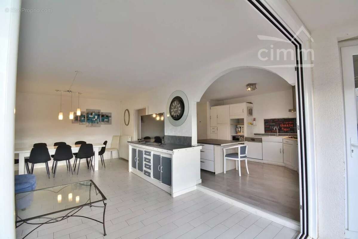 Appartement à SAINT-CYPRIEN