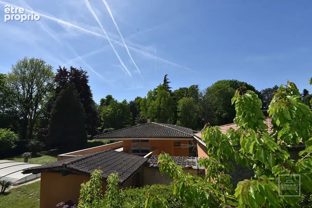 SAINT CYR AU MONT D'OR - Maison de 330m² sur parc de 3780m² - photo 7