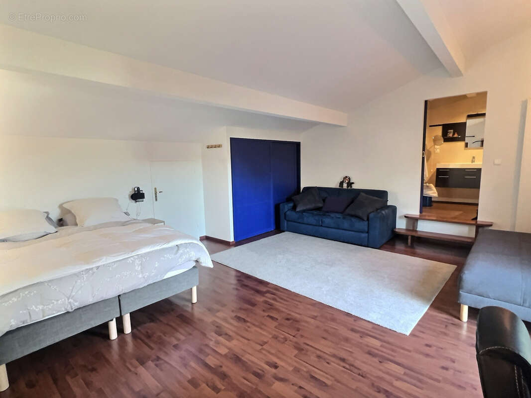 Maison à SAINT-CYPRIEN