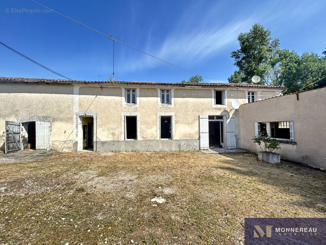 Maison à CIERZAC