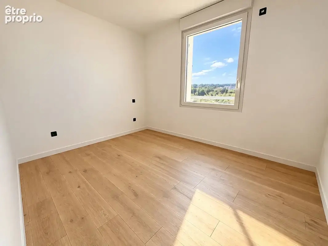 Appartement Quint Fonsegrives 4 pièces 98m² + 260m² de jardin / terrasse + 2 Parkings sous-sol ! - photo 5