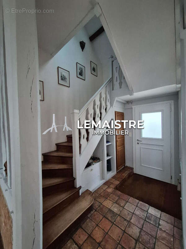 Maison à FONTAINE-LA-MALLET