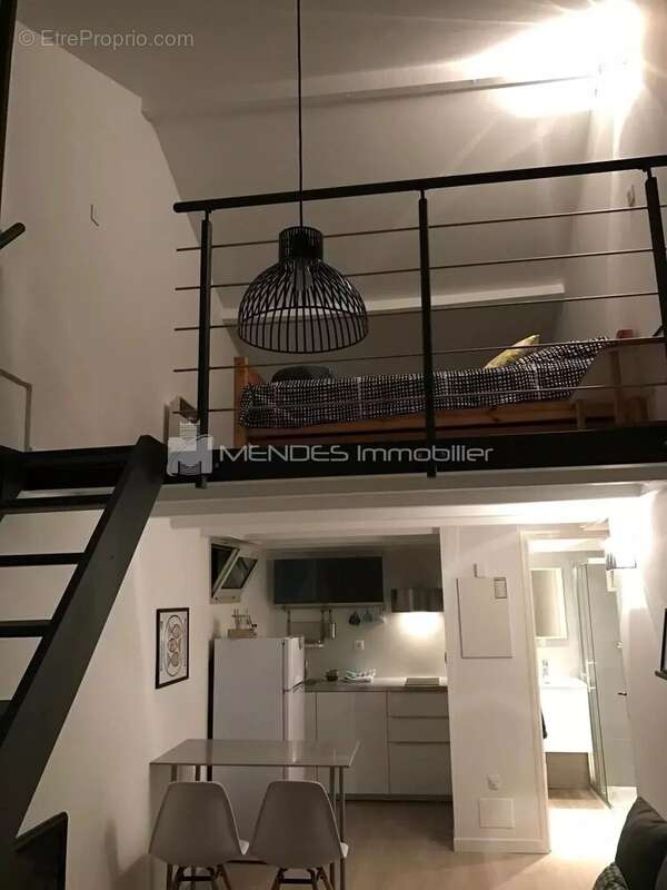 Appartement à ROQUEBRUNE-CAP-MARTIN