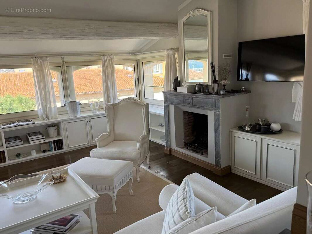 Appartement à SAINT-TROPEZ