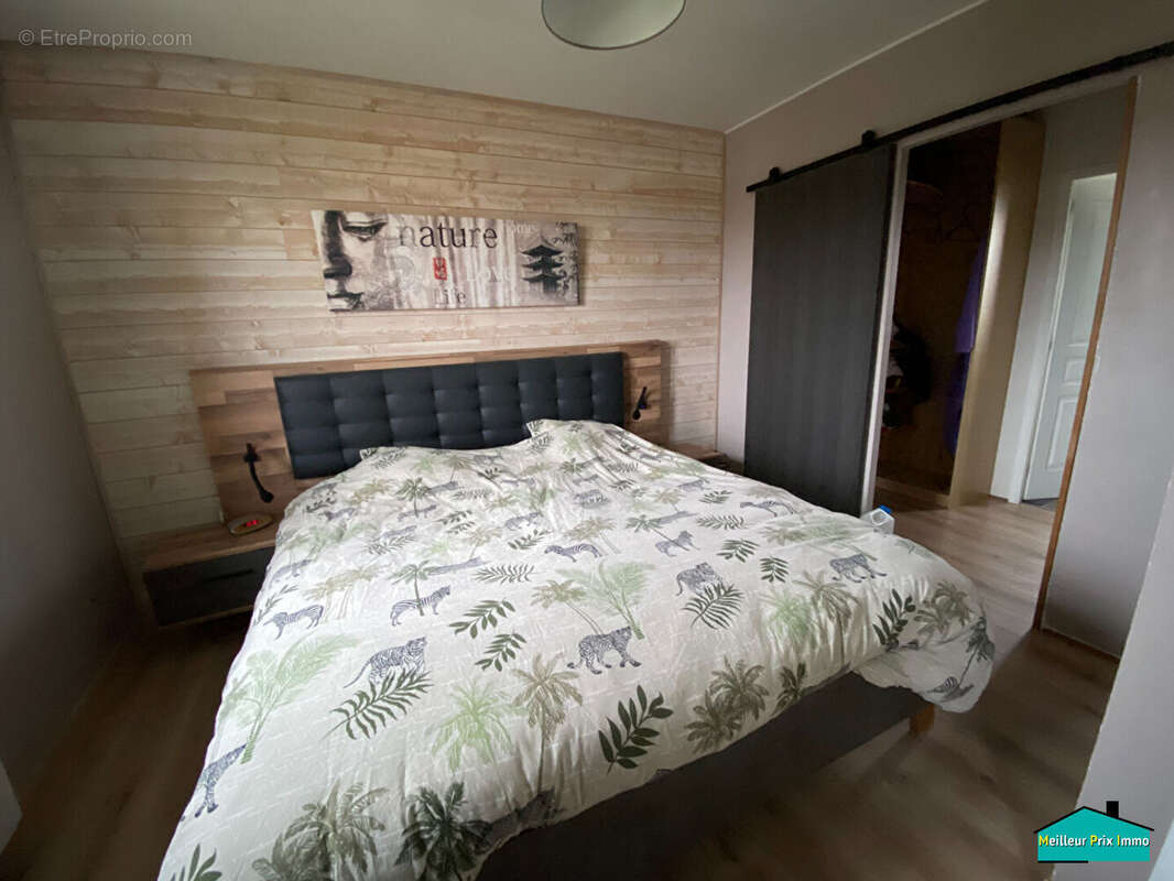 Maison à SAINT-ETIENNE-DE-MER-MORTE