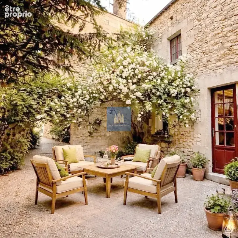 VAUDELNAY (49) Maison de charme 5 CH sur jardin clos - photo 8