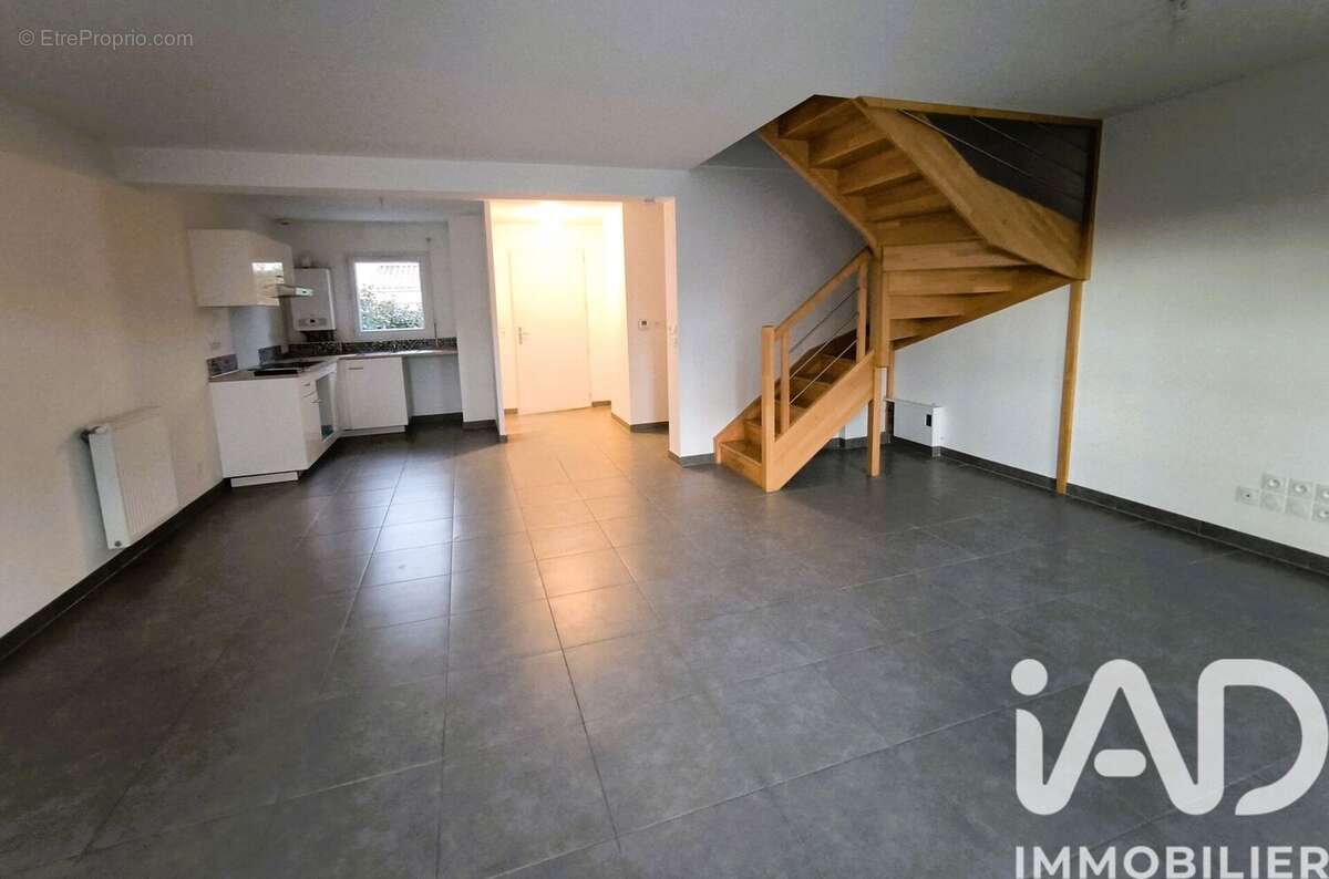 Photo 4 - Maison à CAUMONT-SUR-DURANCE