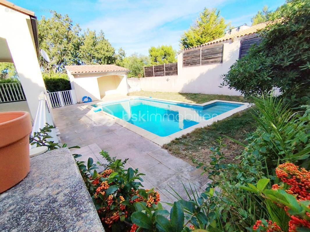 Maison à NEBIAN
