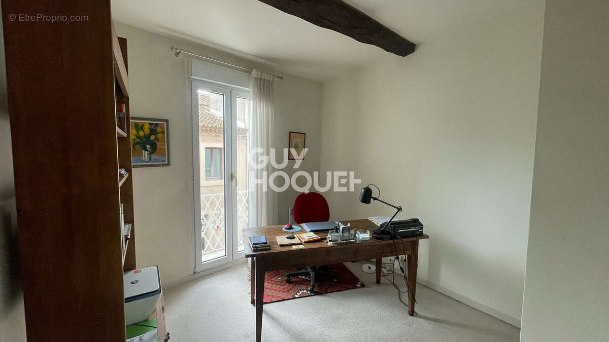 Maison Vigneronne Loupian 6 pièce(s) 150 m² - photo 5