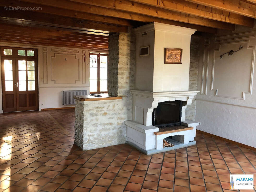 Maison 147 m² à La Taillee  - photo 4