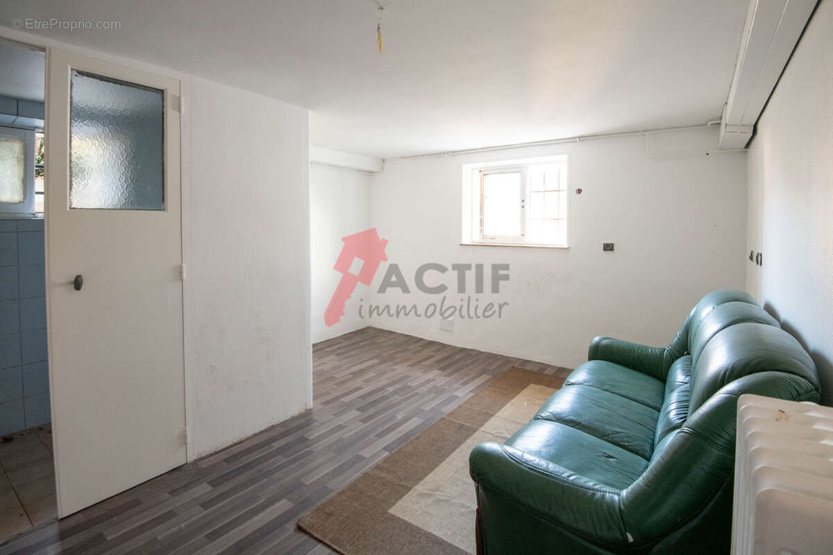 Maison à CORBEIL-ESSONNES