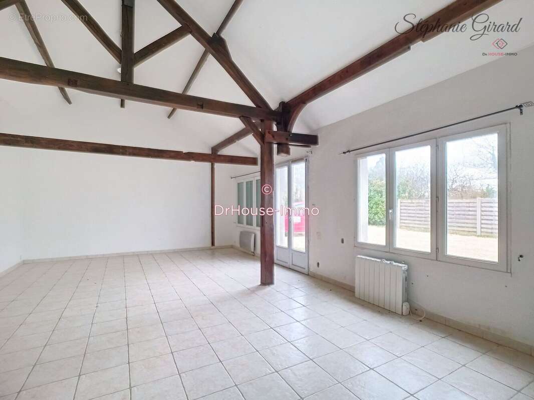 Maison à NEUVILLE-AUX-BOIS