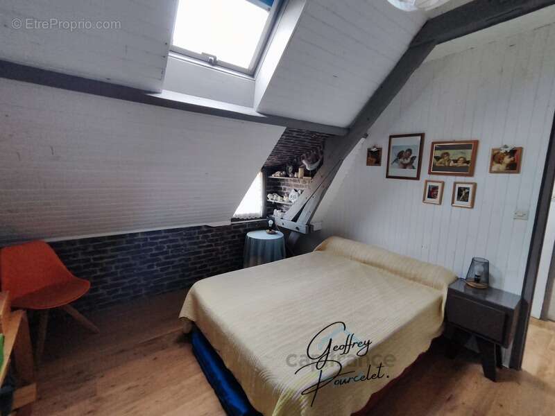 Maison à GROFFLIERS