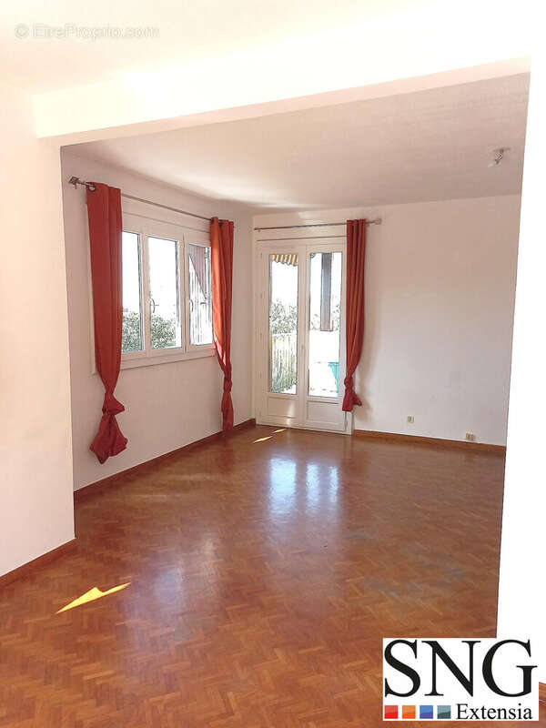 Appartement à ARLES