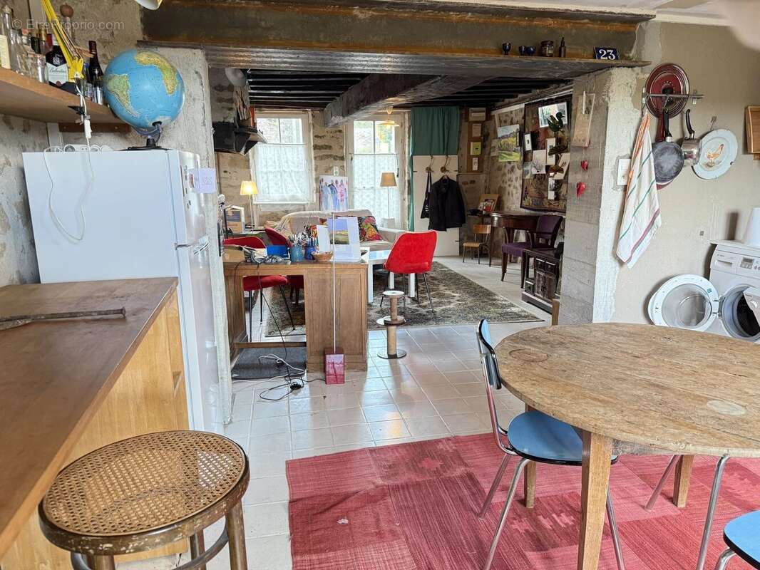 Maison à SAINT-VAURY