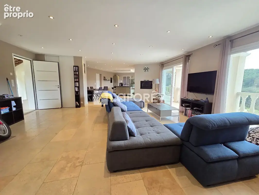 Villa 5 pièces avec piscine de 136 m2 - photo 6