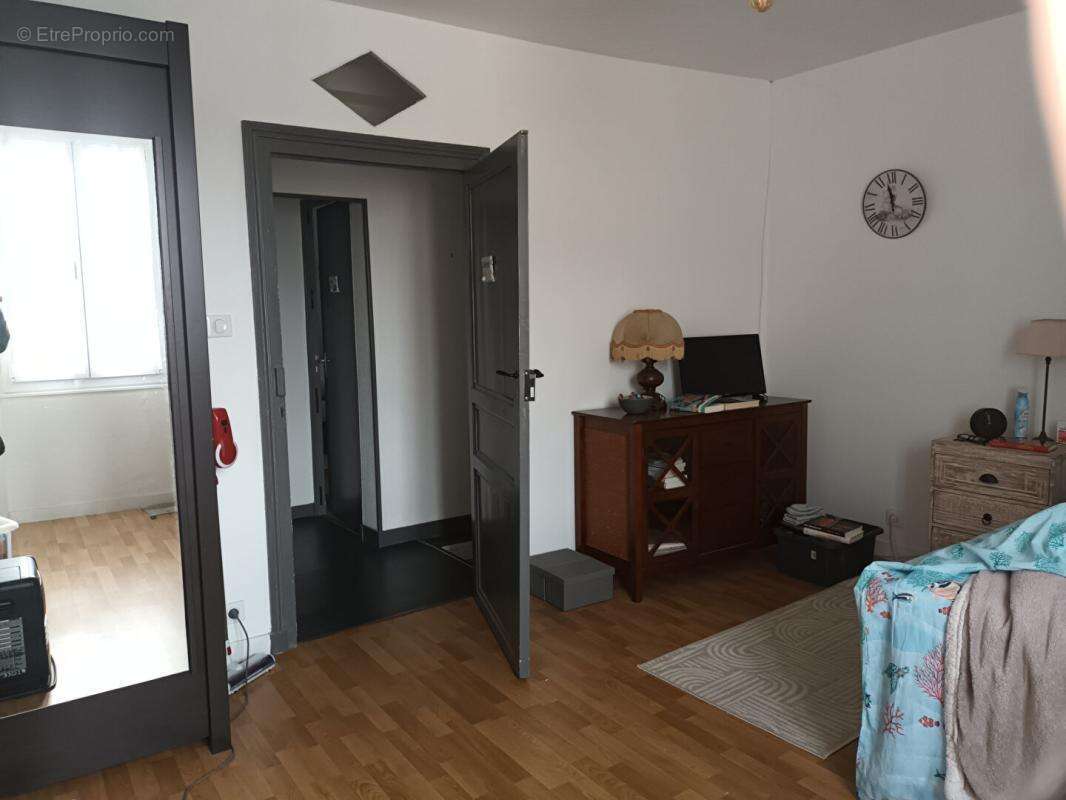 Maison à MORTAGNE-SUR-GIRONDE