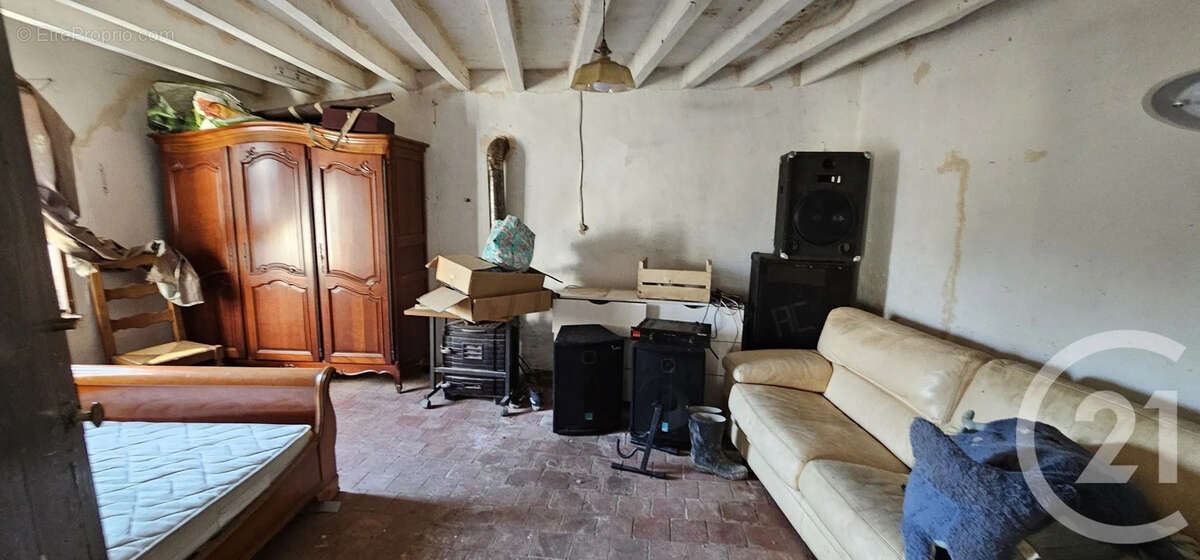 Maison à DANGEAU