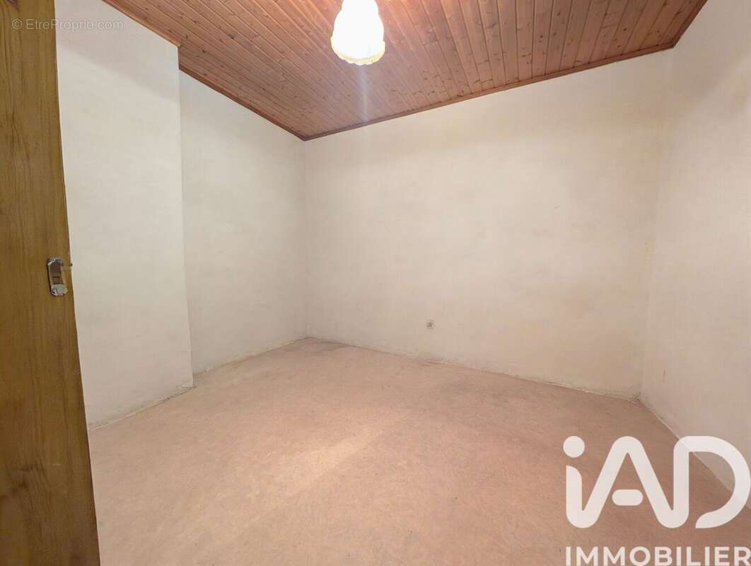 Photo 8 - Maison à SAINT-LAURENT-DE-LA-SALANQUE