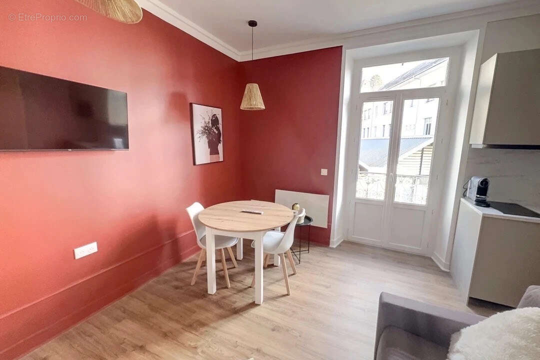 Appartement à AIX-LES-BAINS