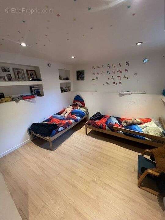 Maison à VILLETANEUSE