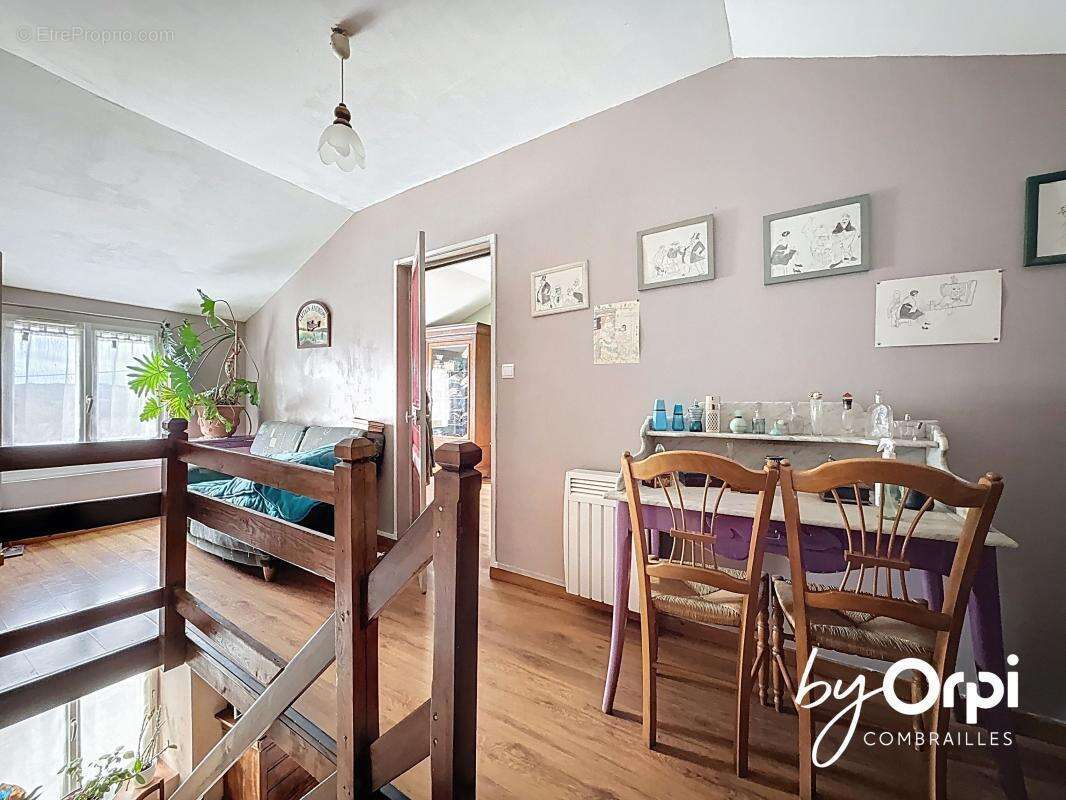 Maison à SAINT-ELOY-LES-MINES