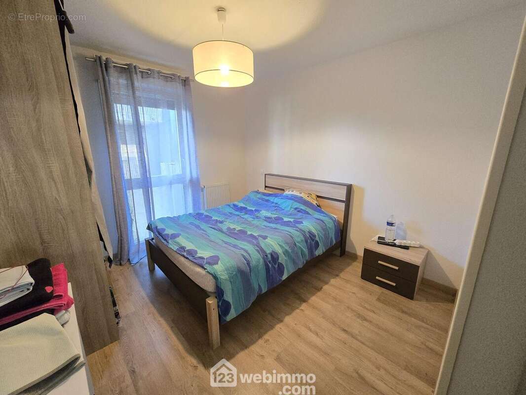 La chambre de plus e 11 m² - Appartement à CENON