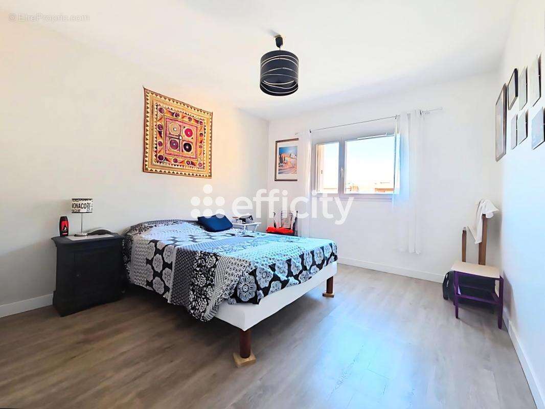 Appartement à MARSEILLE-9E