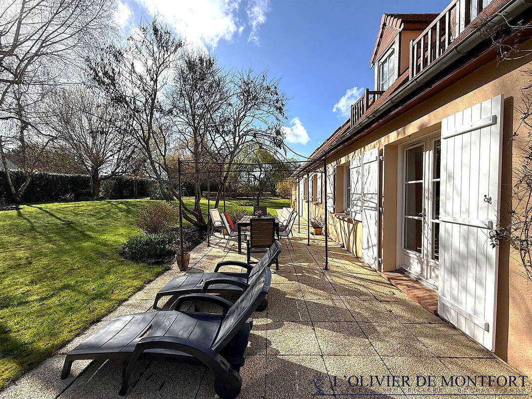 Maison à MONTFORT-L'AMAURY