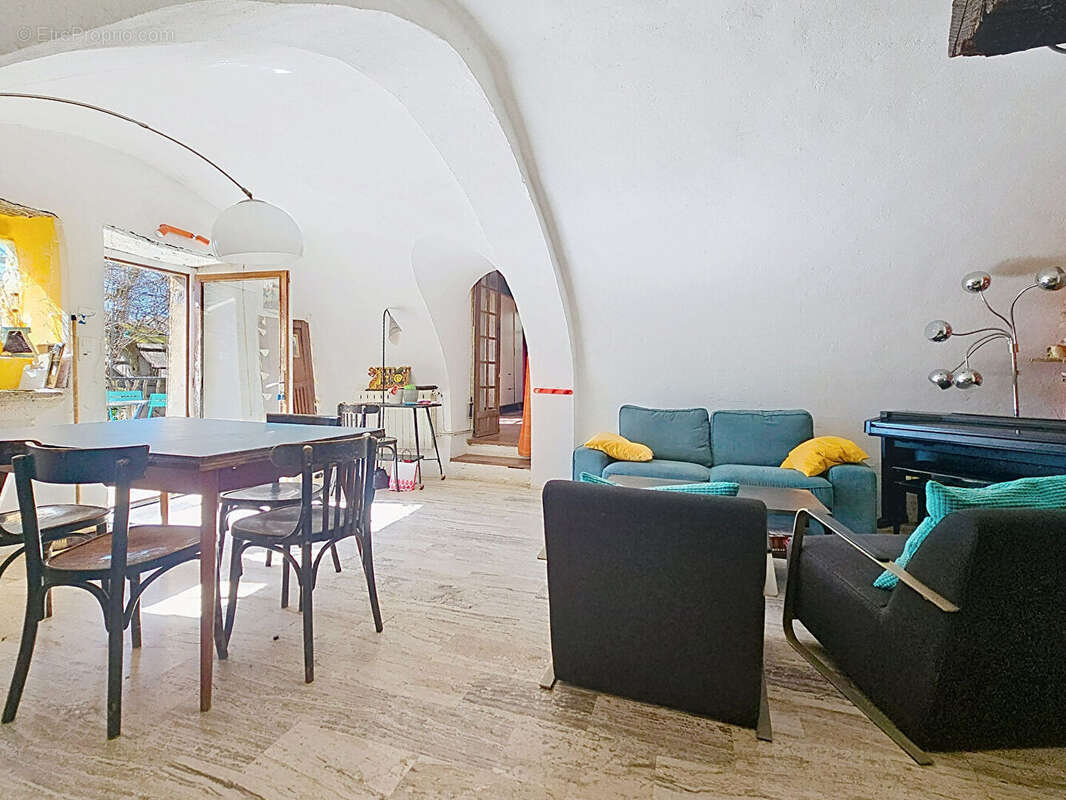 Maison à ROCHEFORT-DU-GARD